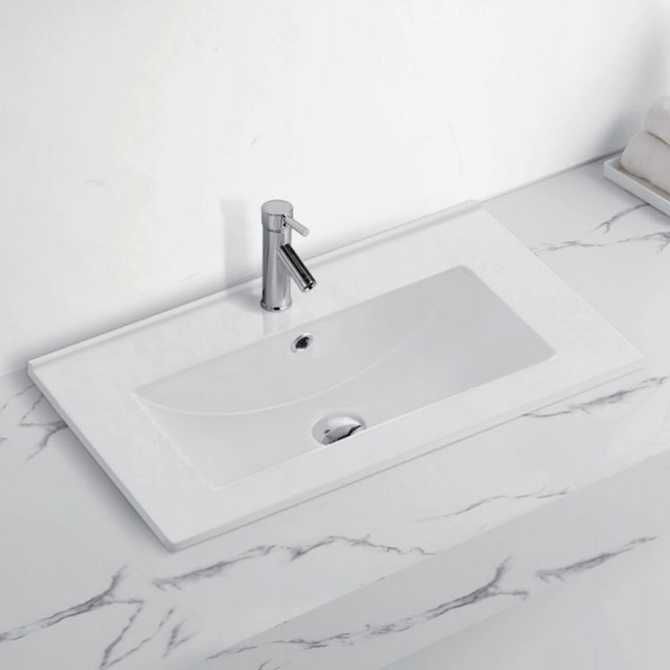 मैं अपने सिरेमिक बाथरूम सिंक पर खरोंचों की मरम्मत और रखरखाव कैसे कर सकता हूं?